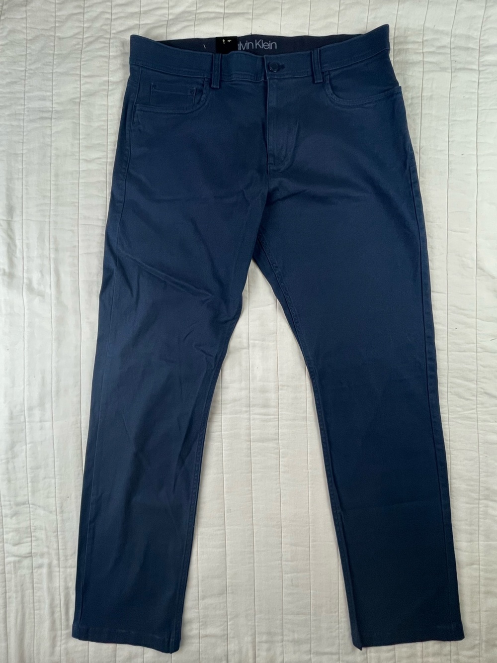 Calvin Klein Slim Straight Jeans in Navy Blue 34W 32L light stretch